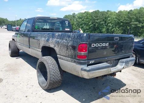 1996 Dodge Ram 2500 из США, поврежденный, VIN 3B7KF23W4TM174495